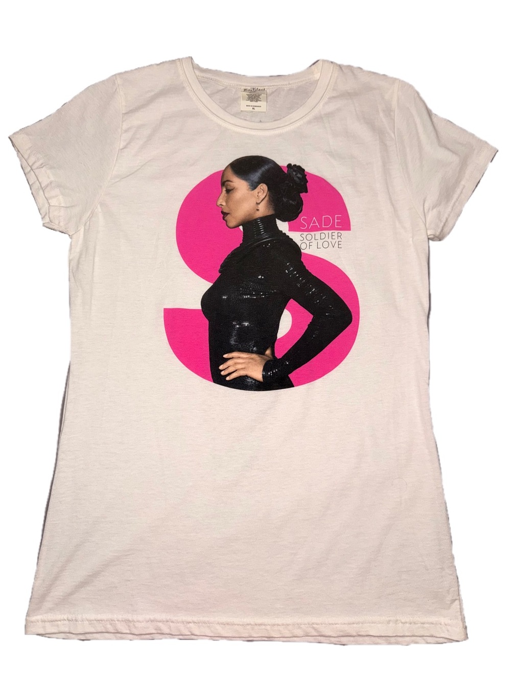 Original Rare Sade Soldier of Love Tour 2011 White Pink Graphic T-shirt